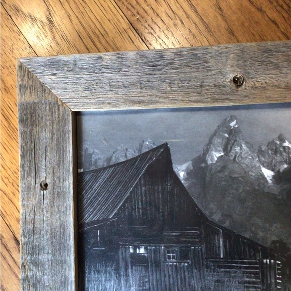 ⭐️ Colorado barn print, black and white - Picture 3 of 5
